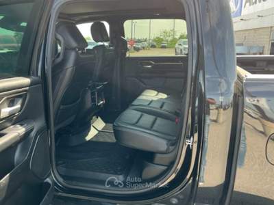 Dodge RAM 1500 5.7 V8 Crew Cab Sport Autocarro N1 Nero usata Pomezia
