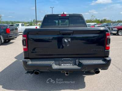Dodge RAM 1500 5.7 V8 Crew Cab Sport Autocarro N1 Nero usata Pomezia