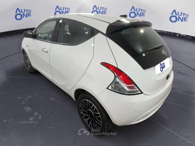 Lancia Ypsilon 1.0 Hybrid 70Cv Platino - Blocca Ora! - @ Bianco usata Ciampino