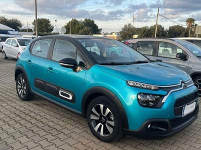 Citroen C3  1.2 puretech Shine Pack s&s 83cv Verde usata Fasano