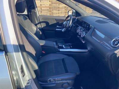 Mercedes-Benz GLA 200 d Automatic Premium Argento usata CATANIA