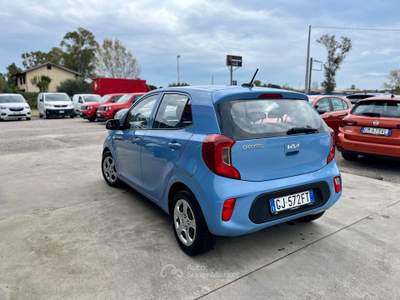 Kia Picanto NEOPATENTATI - 5 POSTI Blu/Azzurro usata Latina