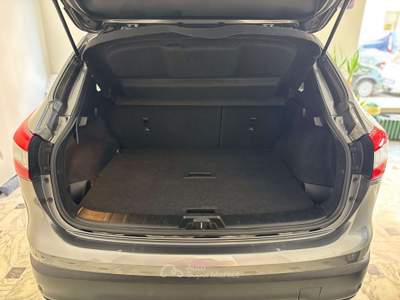 Nissan Qashqai 1.6 dci Tekna 2wd 130cv E6/Unico Propr/Tetto panor Grigio usata Torino