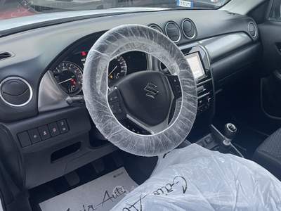 Suzuki Vitara Cool Bianco usata Roma