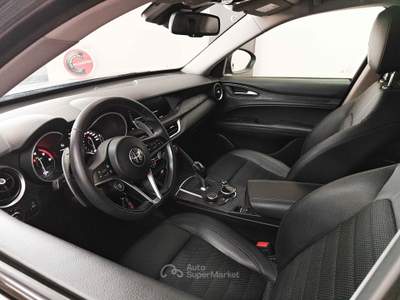 Alfa Romeo Stelvio km certificati Grigio usata Montescaglioso