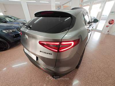 Alfa Romeo Stelvio km certificati Grigio usata Montescaglioso