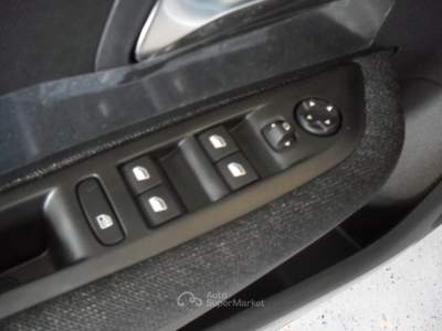 Peugeot 208 Stop&Start 5 porte Style usata Sorbolo Mezzani