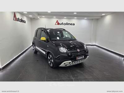 Fiat Panda Pandina CROSS 1.0 FireFly 70 CV Hybrid Nero usata Lusciano
