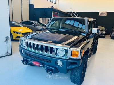 Hummer H3 Platinum Nero usata Rosta
