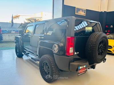 Hummer H3 Platinum Nero usata Rosta