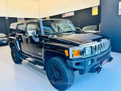 Hummer H3 Platinum Nero usata Rosta