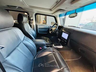 Hummer H3 Platinum Nero usata Rosta