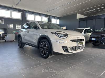 Fiat 600 1.2 MHEV 110 CV DCT  La Prima - PROMO Beige usata Santarcangelo di Romagna