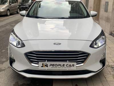 Ford Focus 5p. Business Bianco usata Bari
