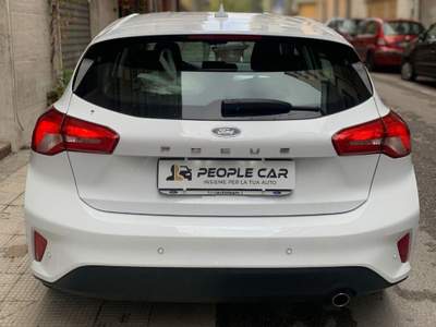 Ford Focus 5p. Business Bianco usata Bari