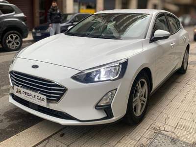 Ford Focus 5p. Business Bianco usata Bari