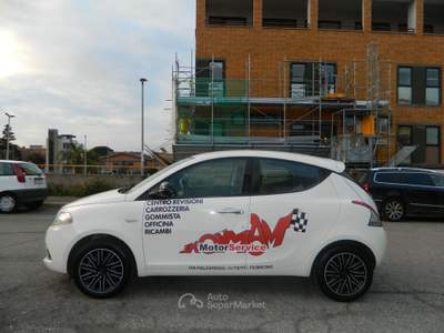 Lancia Ypsilon 1.2 Benz 69CV GOLD E6 - UNIPRO TAGLIANDATA Bianco usata Ciampino
