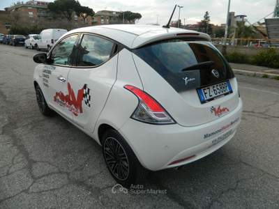 Lancia Ypsilon 1.2 Benz 69CV GOLD E6 - UNIPRO TAGLIANDATA Bianco usata Ciampino
