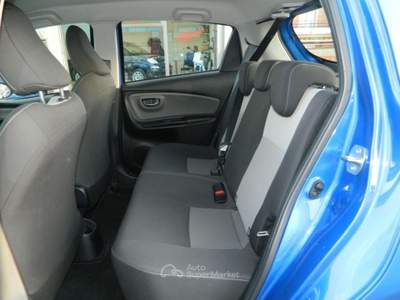 Toyota Yaris 1.0 Benz 72CV 5P E6 - UNIPRO TAGLIANDATA Nero usata Ciampino