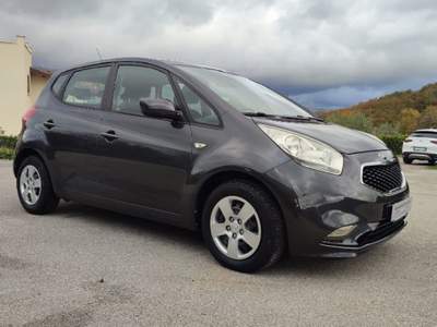 Kia Venga 1.4 CRDi 90CV Cool Grigio usata San Gregorio Magno
