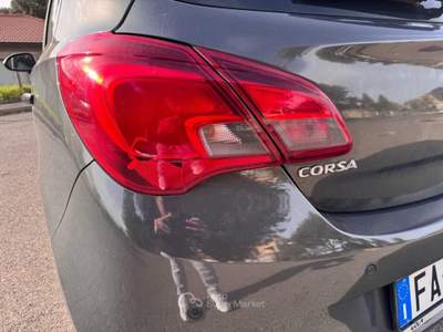 Opel Corsa GPL/Benzina con bombole nuove  Grigio usata Castel del Piano