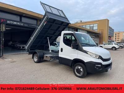 Iveco Daily 35C14 CASSONE RIBALTABILE TRILATERALE. Bianco usata Pesaro