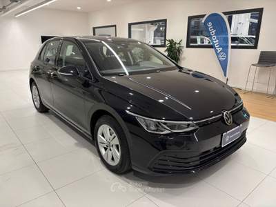 Volkswagen Golf  - golf 1.0 tsi evo life 110cv Nero usata Salerno