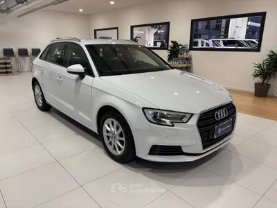 Audi A3  - a3 sportback 30 1.6 tdi 116cv Bianco usata Salerno