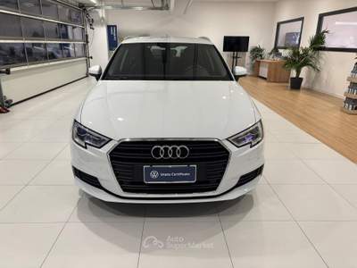 Audi A3  - a3 sportback 30 1.6 tdi 116cv Bianco usata Salerno