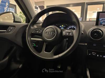 Audi A3  - a3 sportback 30 1.6 tdi 116cv Bianco usata Salerno