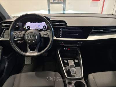 Audi A3  - a3 sportback 30 2.0 tdi business s-tronic Bianco usata Salerno