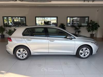 Volkswagen Golf  - golf 2.0 tdi life 115cv dsg Nero usata Salerno
