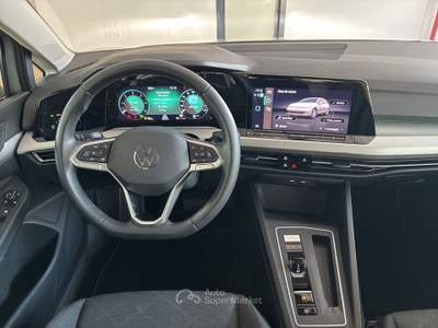 Volkswagen Golf  - golf 2.0 tdi life 115cv dsg Nero usata Salerno