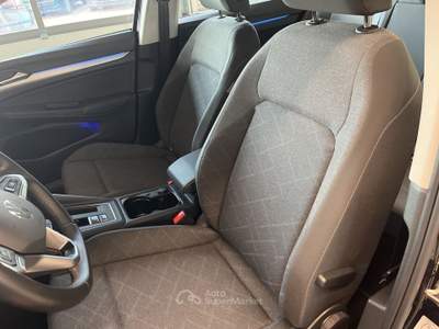 Volkswagen Golf  - golf 2.0 tdi life 115cv dsg Nero usata Salerno