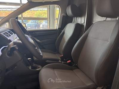 Volkswagen Caddy  - caddy maxi 2.0 tdi 102cv van business advanced dsg6 e6 Bianco usata Salerno