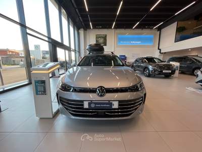 Volkswagen Passat  1.5 tsi ehybrid buiness dsg 204 c my 24 Grigio usata Salerno