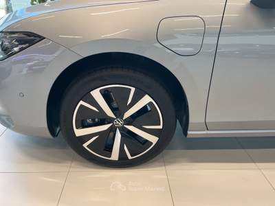 Volkswagen Passat  1.5 tsi ehybrid buiness dsg 204 c my 24 Grigio usata Salerno
