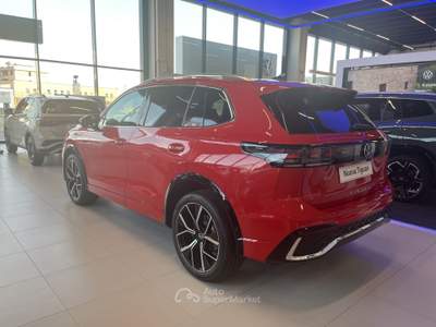 Volkswagen Tiguan Tiguan 1.5 tsi ehybrid r-line dsg 204cv my 25 Rosso usata Salerno