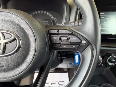 Toyota Aygo X 1.0 VVT-i 72 CV 5 porte Active S-CVT **FOTO PROVVISIORIE** Bianco usata Mentana