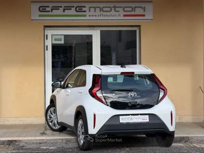 Toyota Aygo X 1.0 VVT-i 72 CV 5 porte Active S-CVT **FOTO PROVVISIORIE** Bianco usata Mentana