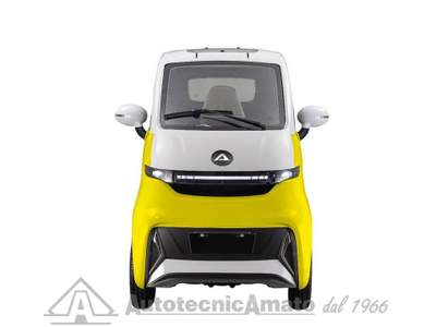 Active Active Cabin Active - Auto senza Patente + iva Bianco usata Marsala