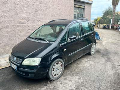 Fiat Idea 70 CV BlackLabel Nero usata Terlizzi
