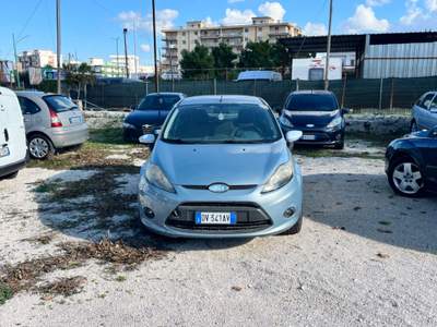 Ford Fiesta x comm e operatori del settore Blu/Azzurro usata Terlizzi