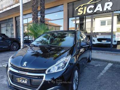 Peugeot 208 208 5p 1.2 puretech Active 82cv NEOPATENTATI Nero usata Fagnano Olona