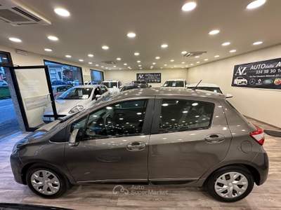 Toyota Yaris 5 porte Lounge Grigio usata Pieve a Nievole