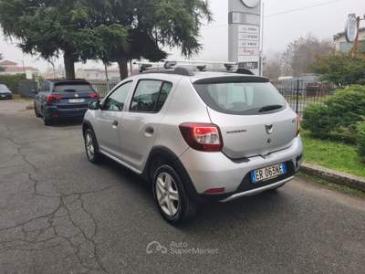 Dacia Sandero euro5 Argento usata Ovada