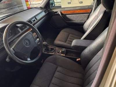 Mercedes-Benz Classe E E 200 16v usata Agliana