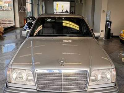 Mercedes-Benz Classe E E 200 16v usata Agliana