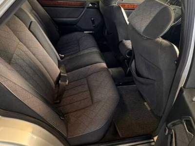 Mercedes-Benz Classe E E 200 16v usata Agliana