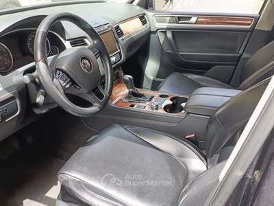 Volkswagen Touareg Non fumatore Nero usata Messina